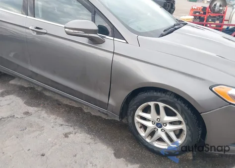 2014 Ford Fusion Se из США, поврежденный, VIN 3FA6P0H76ER261976